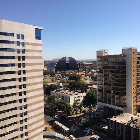 Apart Hotel No Coracao De Brasilia Kubitschek Plaza Εξωτερικό φωτογραφία